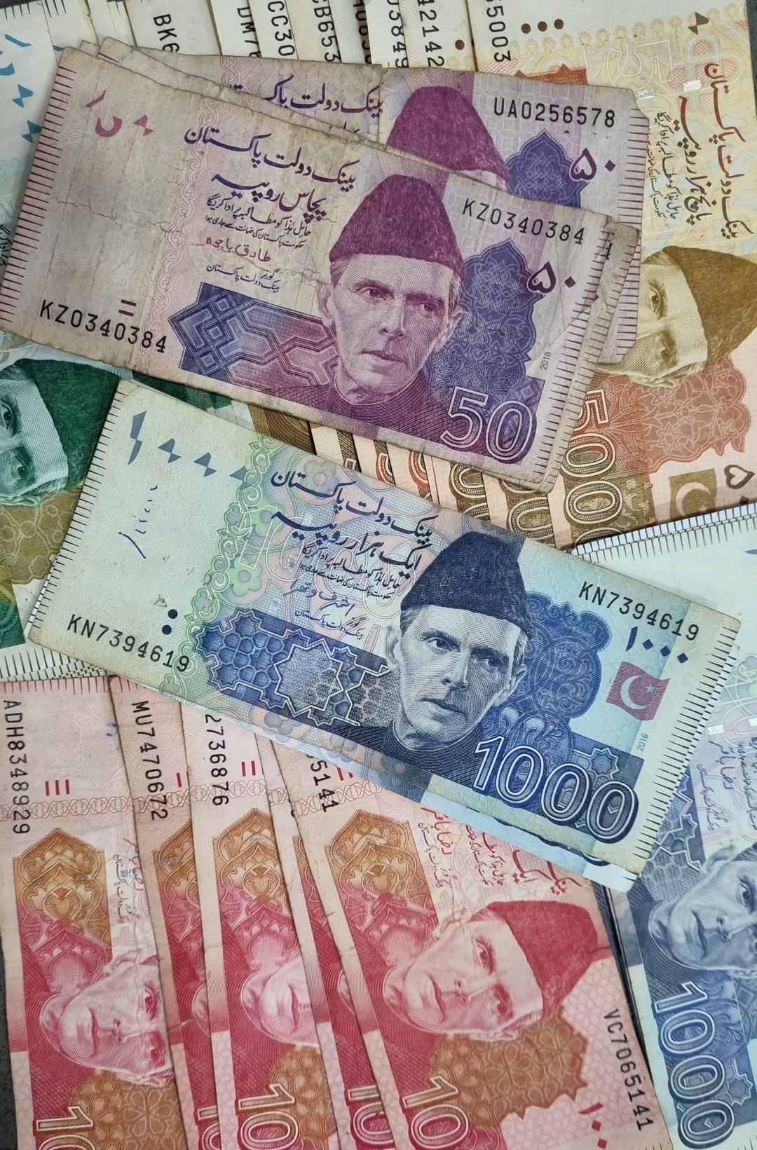 pakistani rupees banknotes