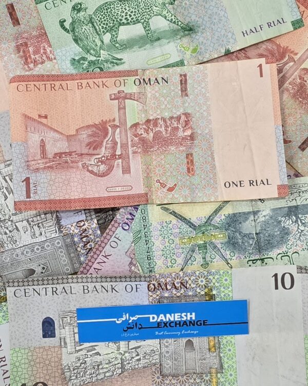 Omani banknotes in half‑rial, one‑rial, and ten‑rial denominations arranged together. Omani banknotes in half‑rial, one‑rial, and ten‑rial denominations arranged together.