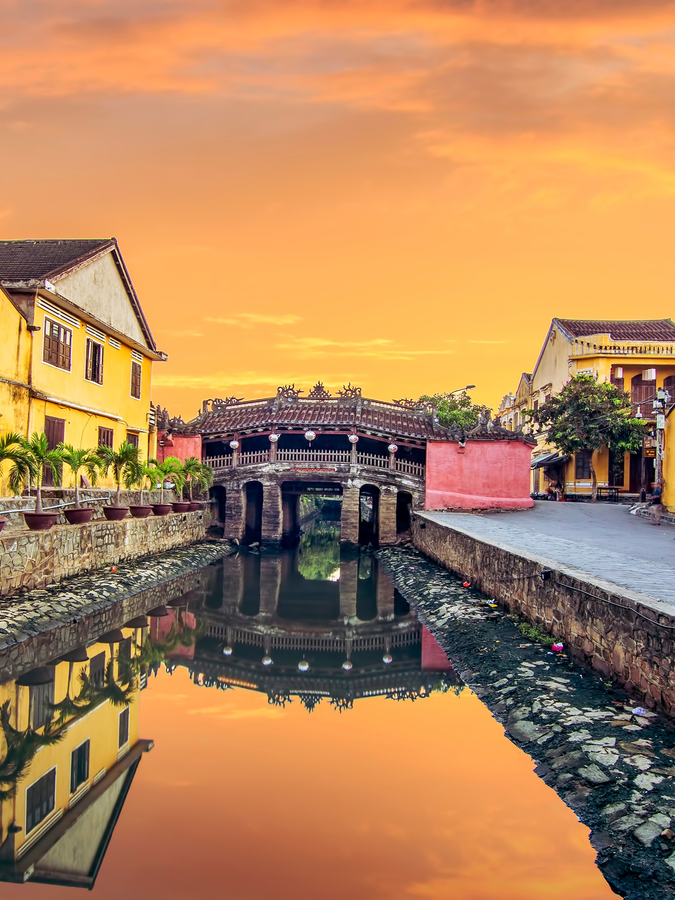 Hue & Hoi An