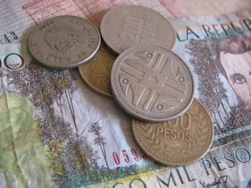colombian-peso-coin-notes What is the best time to buy Colombian Peso